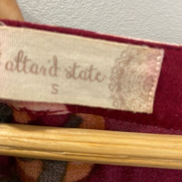 Altar’d State Long Sleeves Lace Up Floral Print Boho Blouse - Picture 7 of 7